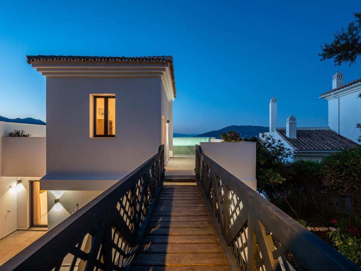 Surya Guest House Ojén Eksteriør billede