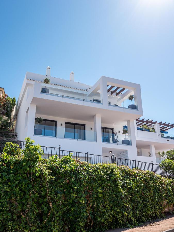 Surya Guest House Ojén Eksteriør billede
